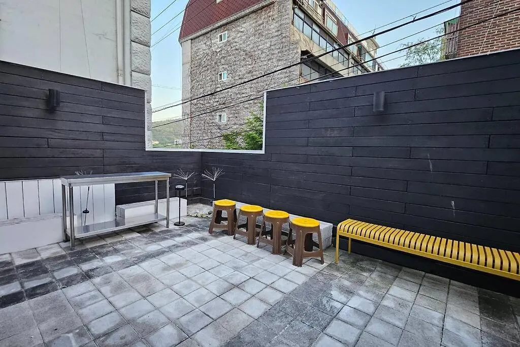 Stay Homnibus Seoul