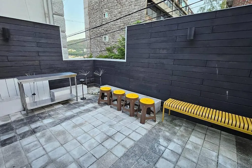 Stay Homnibus Seoul Villa