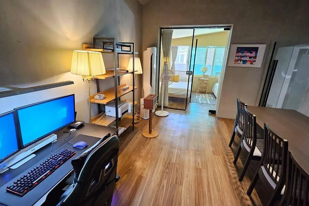 Stay Homnibus Seoul Villa