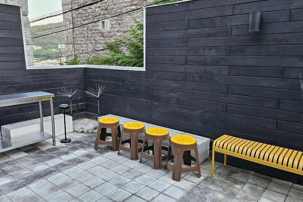 Stay Homnibus Seoul Villa