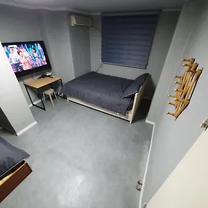  Guest house Seven